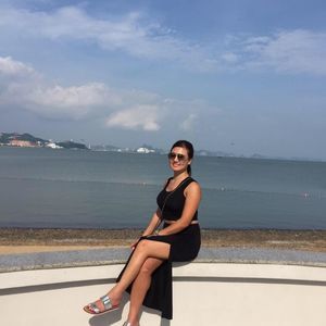 Meet your Posher, Loan